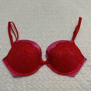 Victoria’s Secret Very Sexy Push-Up Bra  Size 34D